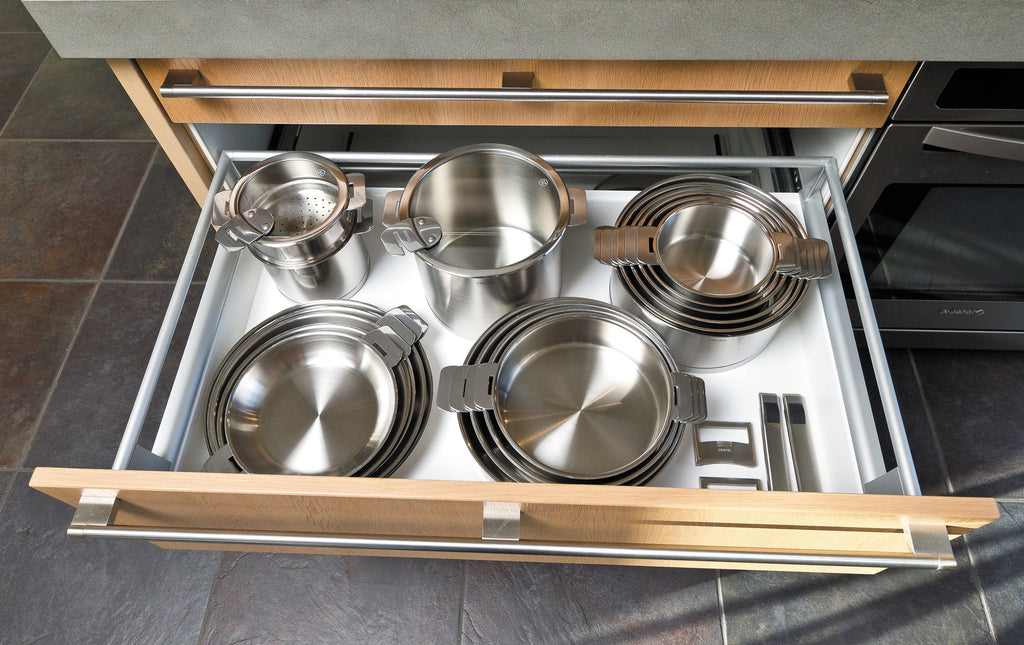 Stainless Steel 5.5 Quart Stewpan with Glass Lid G840552