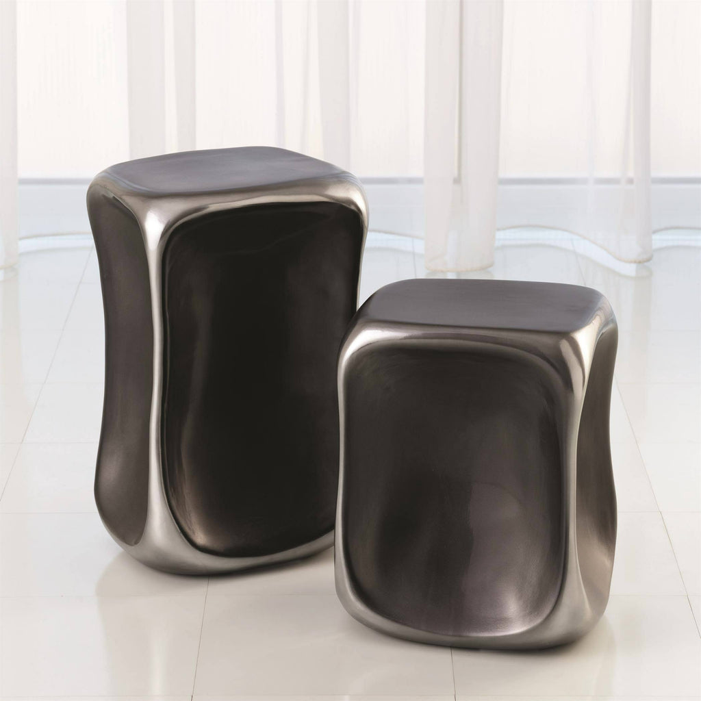 Black/Platinum Accent Table F5738