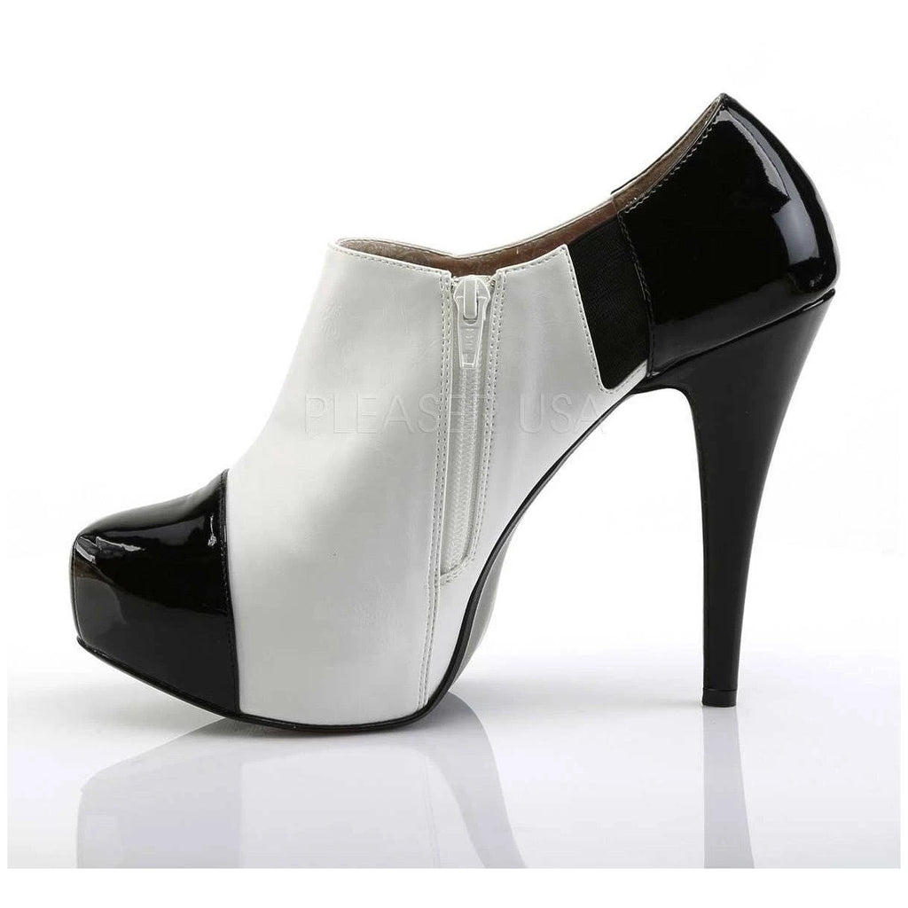 Black/White 11 F31180
