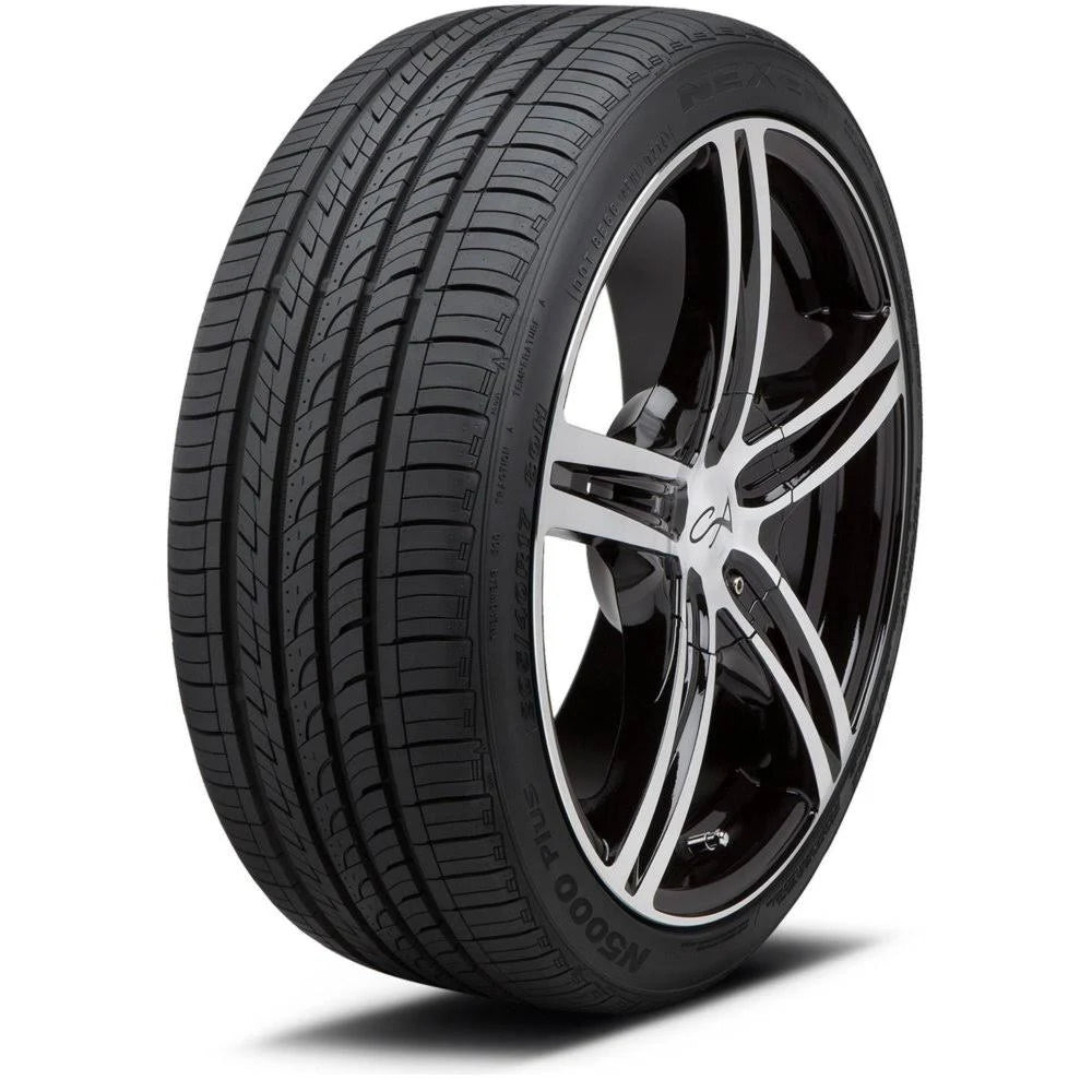 235/60R17 102H Tire G8432