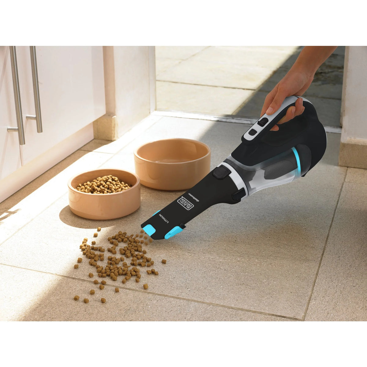 Black+Decker Swivel Dustbuster Handheld Vacuum J78263