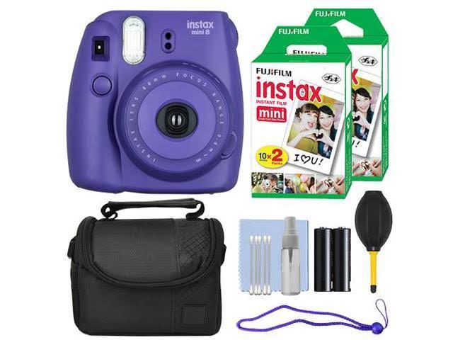 Instax Mini 8 Instant Film Camera + 40 Film Accessory Kit K673