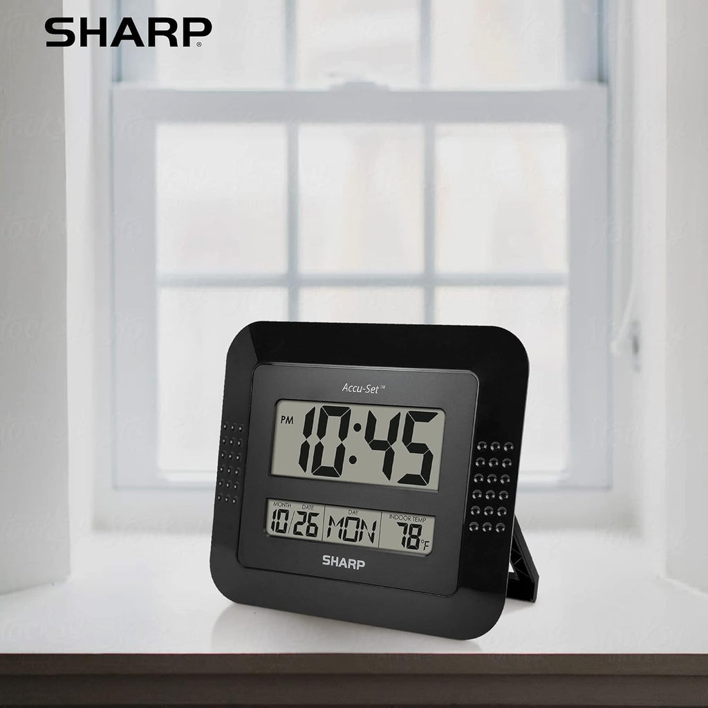 Analog Wall Clock with Indoor Temperature Display and Calendar Display V528