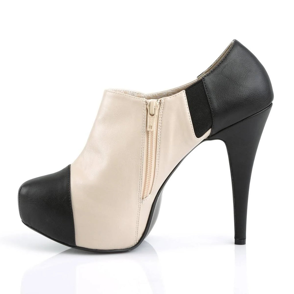 Black/White 11 F31180