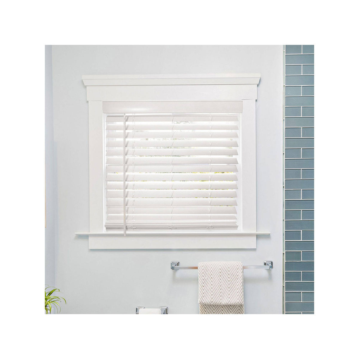 Cordless Faux Wood Blind W952