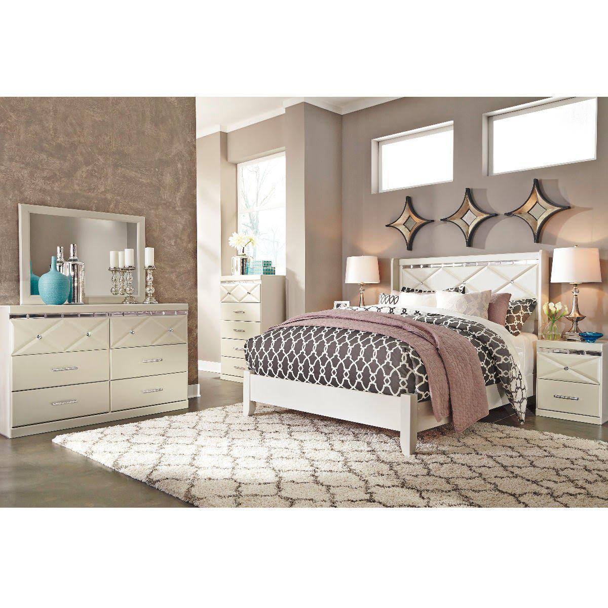 Queen Panel Headboard N99132