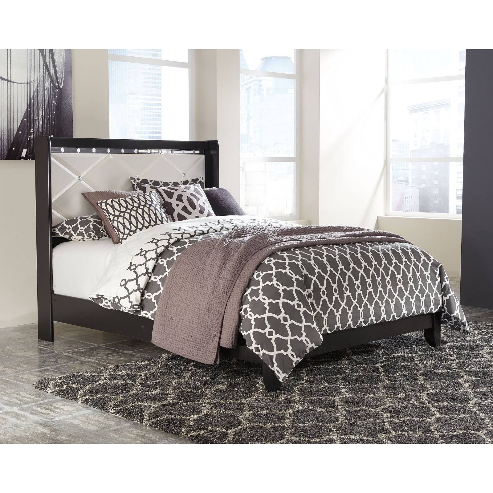 Queen Panel Headboard N99132